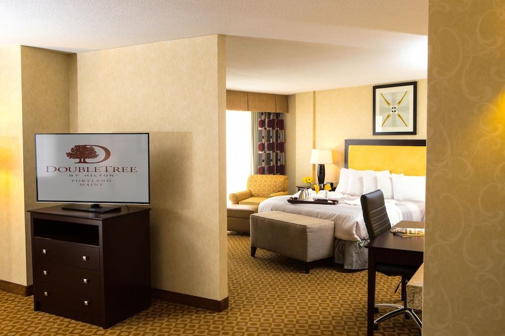 Отель Doubletree By Hilton Portland, Me Саут-Портленд Экстерьер фото