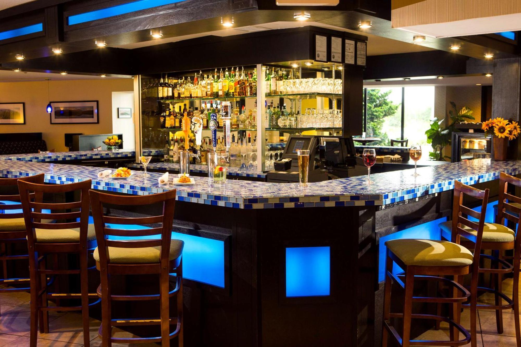 Отель Doubletree By Hilton Portland, Me Саут-Портленд Экстерьер фото