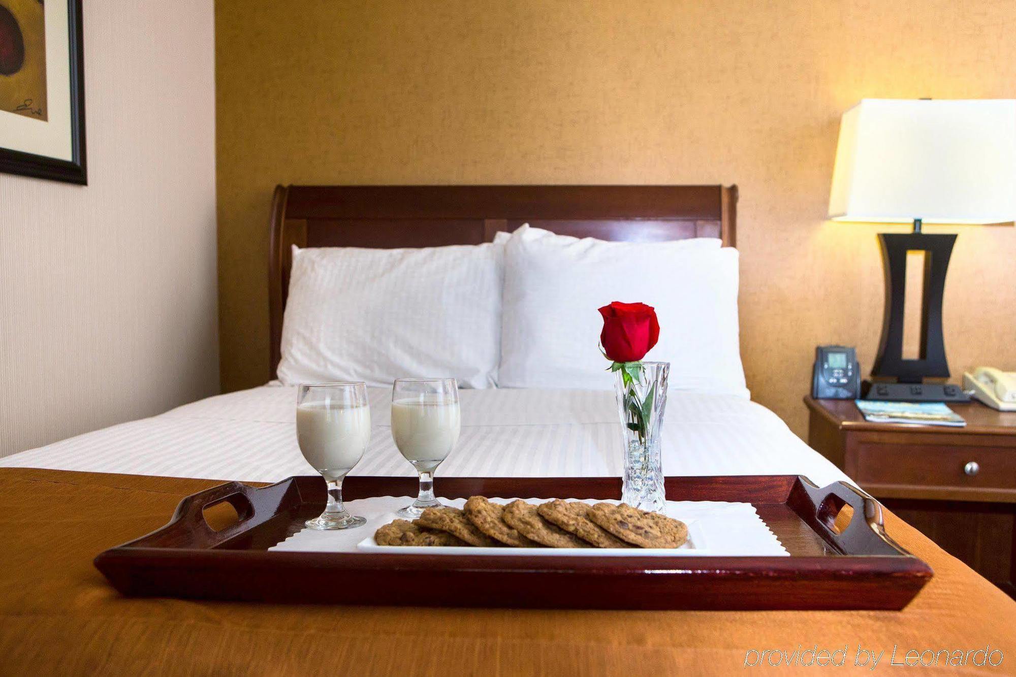 Отель Doubletree By Hilton Portland, Me Саут-Портленд Экстерьер фото